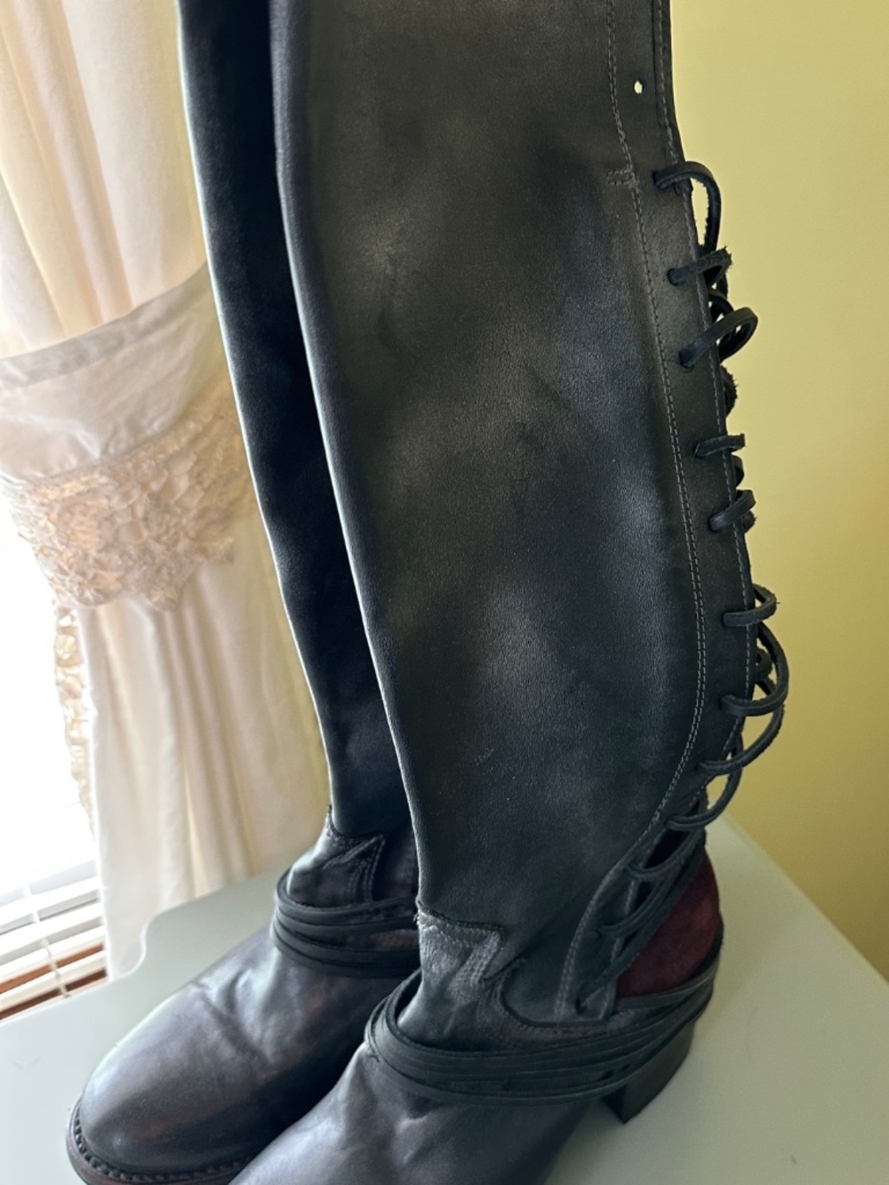 NEW - Freebird Coal Lace Up Knee boots, Size 8, Black - Picture 6 of 8